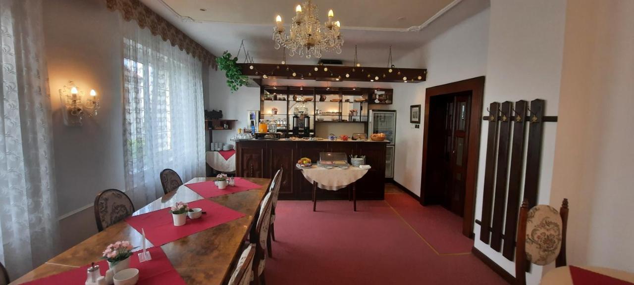 Hotel Excellent Πράγα Εξωτερικό φωτογραφία