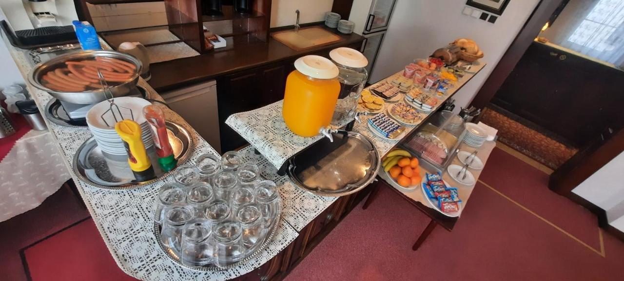 Hotel Excellent Πράγα Εξωτερικό φωτογραφία